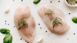 サラダチキンダイエット 続けやすいか評価｜カロリー・選び方と実践法まとめ