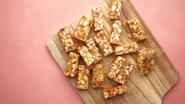 コンビニのプロテインバー比較|inバー・ザバス・SOYJOY・ビーレジェンドを数値で選ぶ