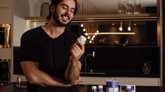 コンビニプロテイン飲料比較｜inPROTEIN・ザバス・ウイダーをたんぱく質・カロリーで選ぶ
