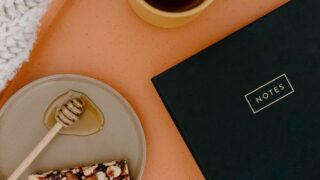 ダイエット中の間食カロリー管理まとめ|何kcalまでOK?おすすめ食品と選び方