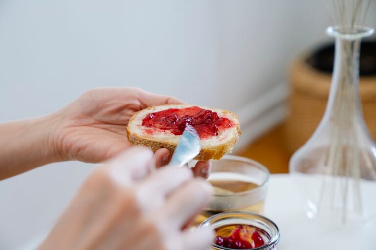 ローソン ダイエット向け食品まとめ ブランシュ・低糖質パン・高たんぱ...のイメージ
